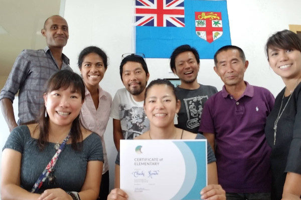 COLORS English School [カラーズ]